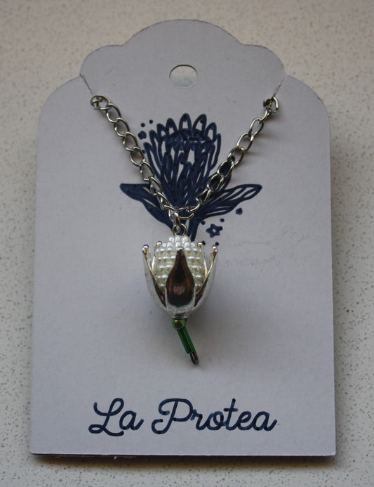 Protea silver plated beaded short stem necklace