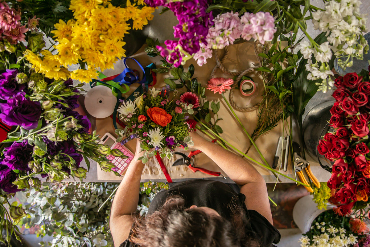 Florist Team Building Floral Workshops By Kleine Marie Florist ...